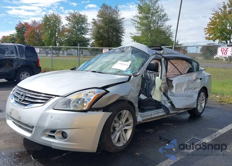 2011 Nissan Altima 3.5 Sr from USA, damaged, VIN 1N4BL2AP0BN420456